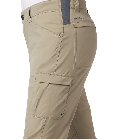 Columbia Outdoor Elements Stretch Pants Size 38x32 - Picture 3 of 16